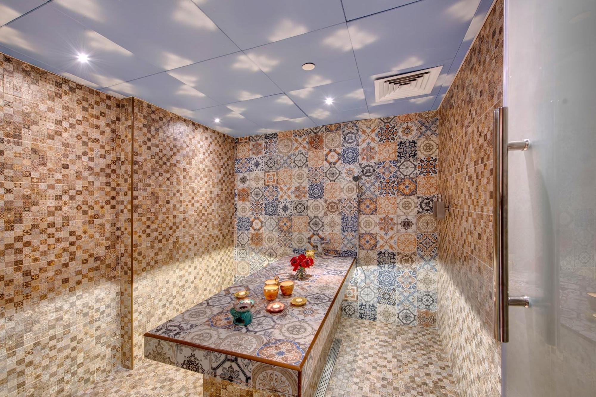 La Quinta By Wyndham Abu Dhabi Al Wahda Hotel Екстериор снимка