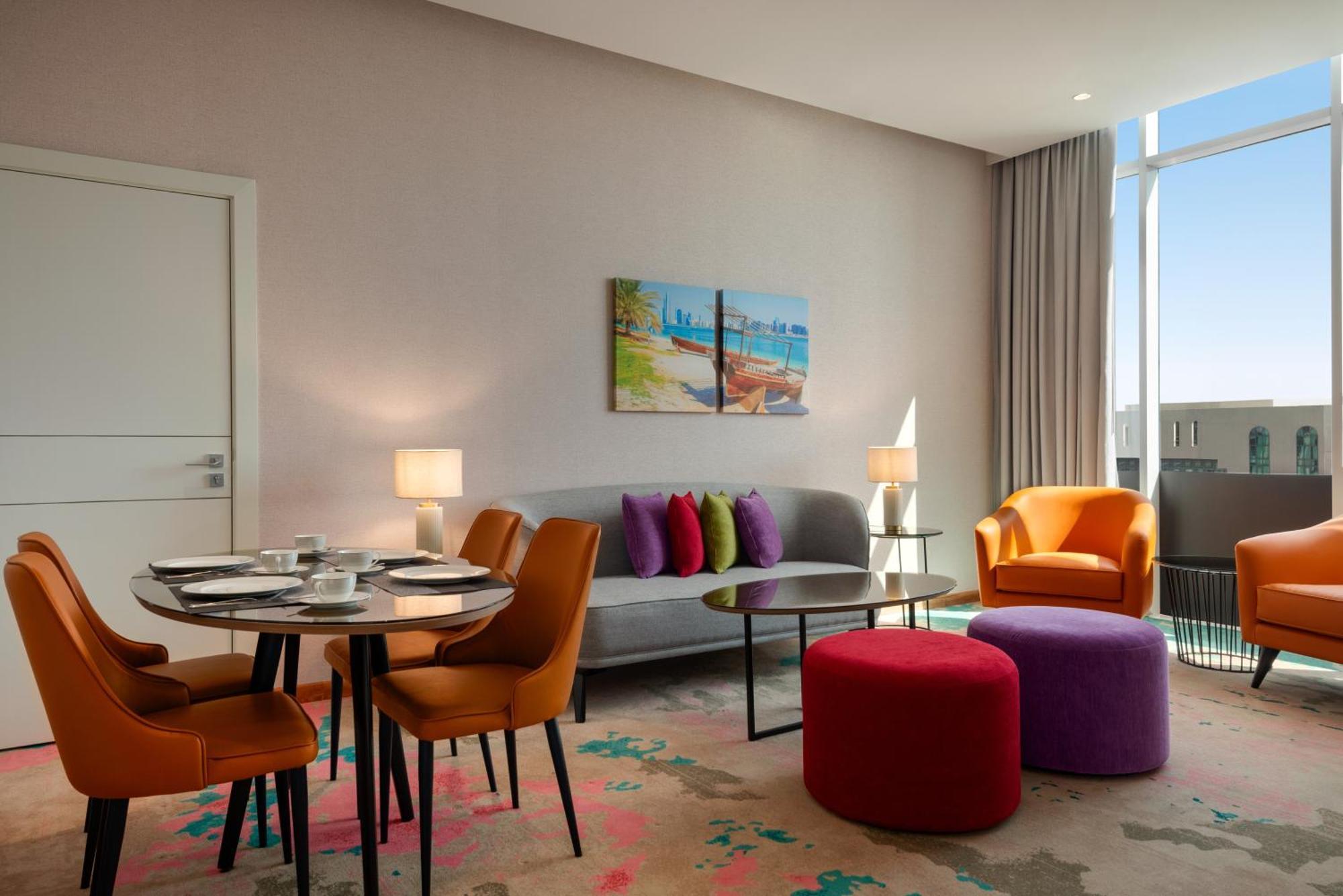 La Quinta By Wyndham Abu Dhabi Al Wahda Hotel Екстериор снимка