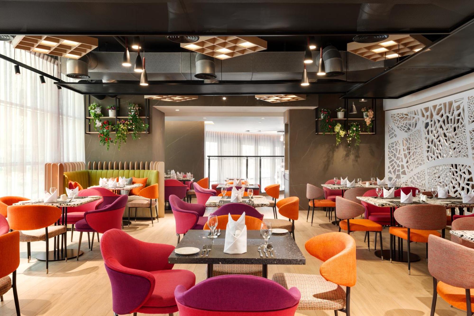 La Quinta By Wyndham Abu Dhabi Al Wahda Hotel Екстериор снимка
